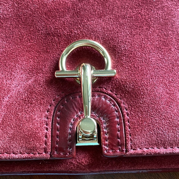 Talbots Suede clutch w/Gold Hardware - Picture 5 of 12